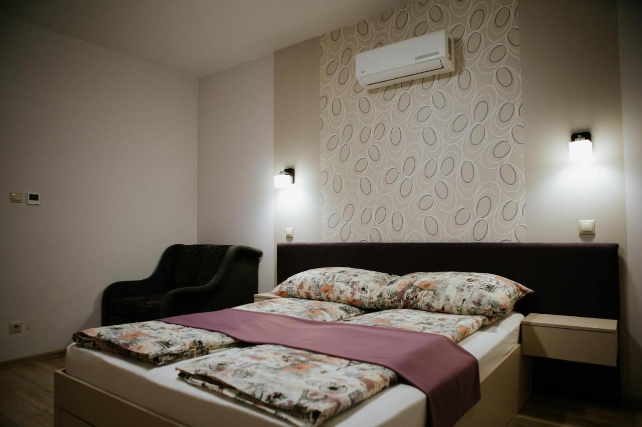 Nemeth Apartmanhazak Морахалом Экстерьер фото